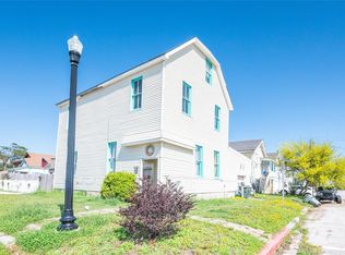 1002 Sealy St, Galveston, TX 77550