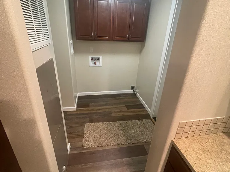 9918 Littlerock Rd SW — Photo 3