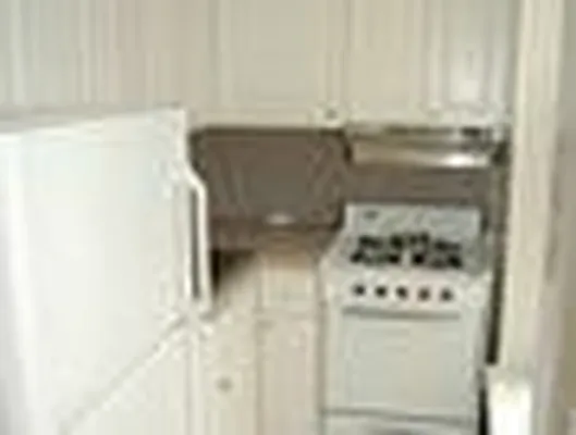 Rented by Bond New York | media 3