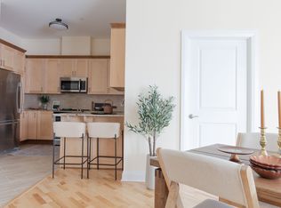 1024 McGarry Ter #306, Ottawa, ON K2J 6R3