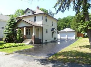 27 Vassar St, Worcester, MA 01602