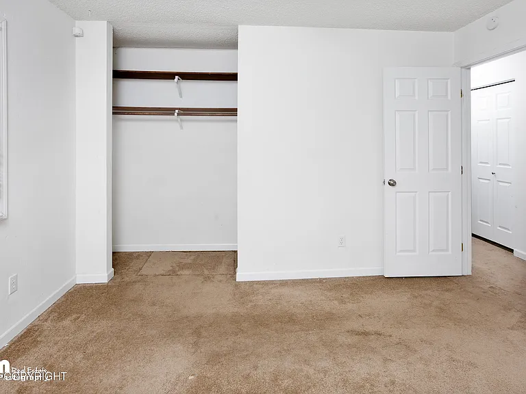 3855 Randolph St — Photo 21