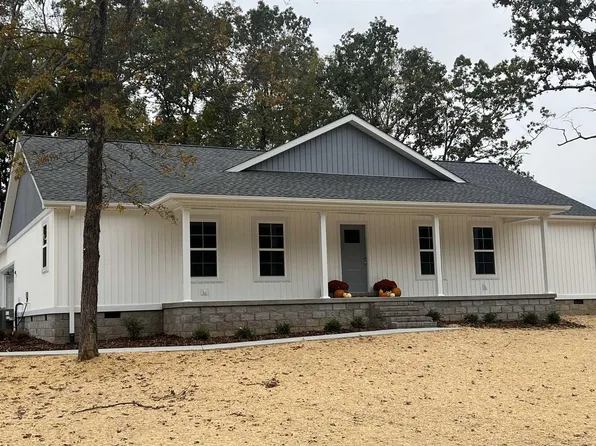 445 John Purdom, Benton, KY 42025