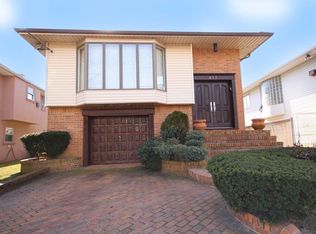417 Mayfair Dr S, Brooklyn, NY 11234