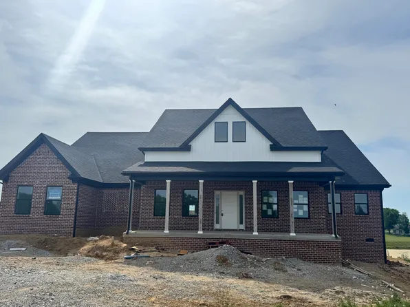 200 Maple Lawn Cir, Nicholasville, KY 40356