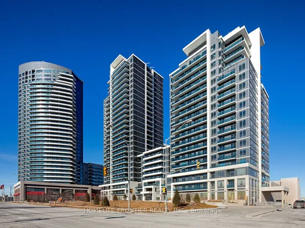 7167 Yonge St, Markham, ON