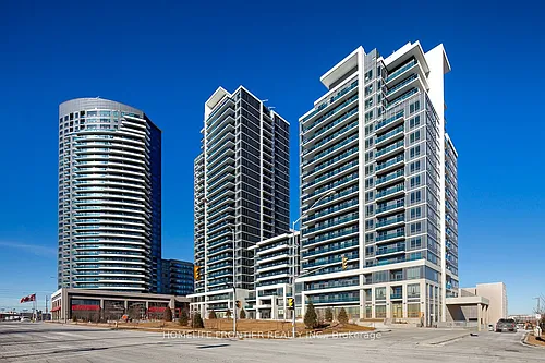 7167 Yonge St Photo 1