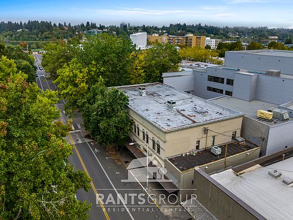5th image of 208 Legion Way SE #E4aa9933a