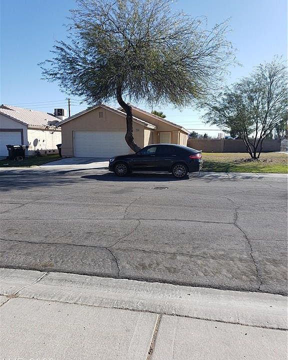 1st image of 2033 Garnet Gable Ave