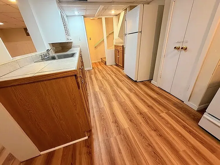 20 Charles St — Photo 3