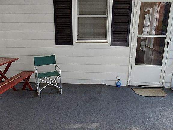 5th image of 256 Glenhaven Ave NW