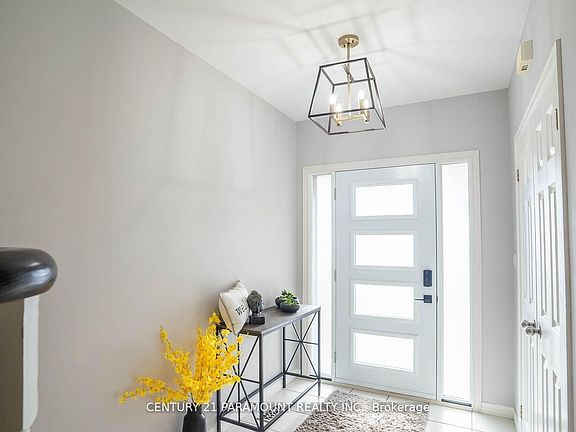 3rd image of 100 Fieldcrest Ave