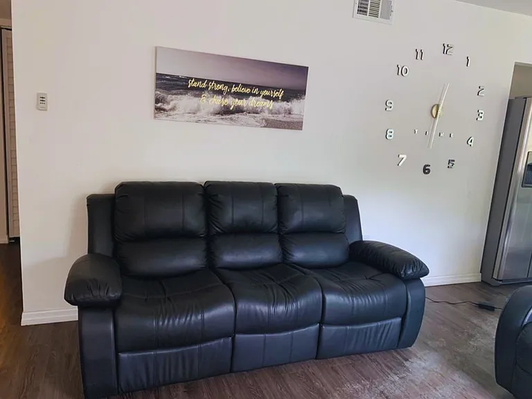 Spacious 3-Seat Sofa for Ultimate Comfort.