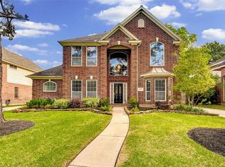 20106 Forest Dr, Spring, TX 77388