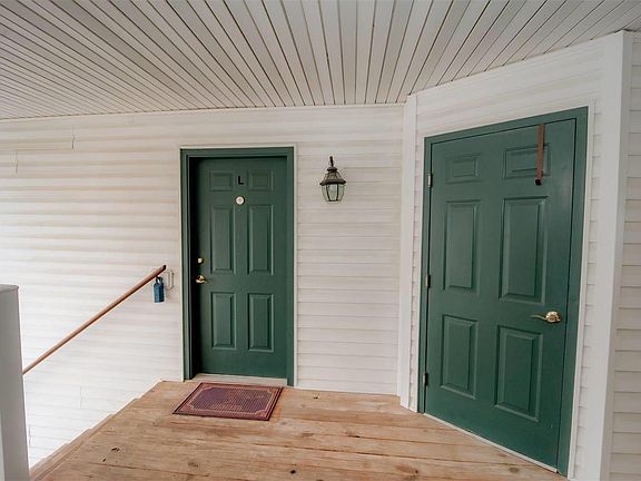 3rd image of 2530 Coppergate Square Dr APT L