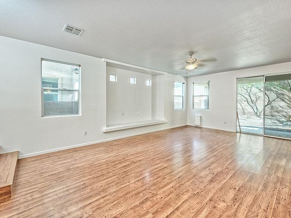 5th image of 9254 Sterling Hill Ave