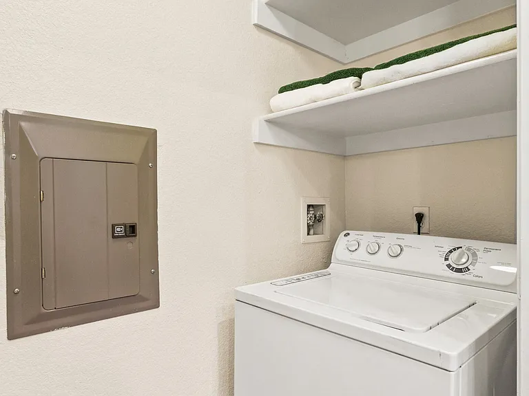 Washer & Dryer
