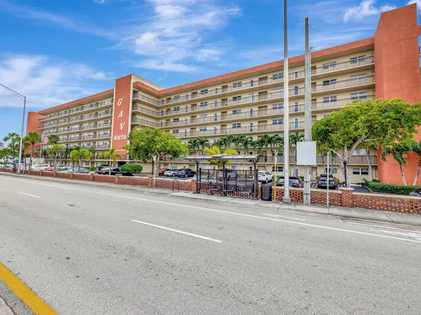 2350 NE 14th Street Cswy APT 701, Pompano Beach, FL 33062