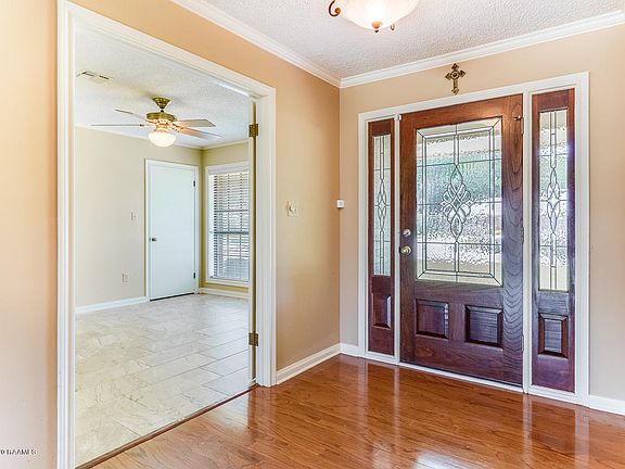 5th image of 604 Astor Place Dr