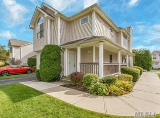 1902 Cedar Path, Riverhead, NY 11901