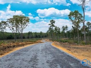 22 County Road 641, Mentone, AL 35984