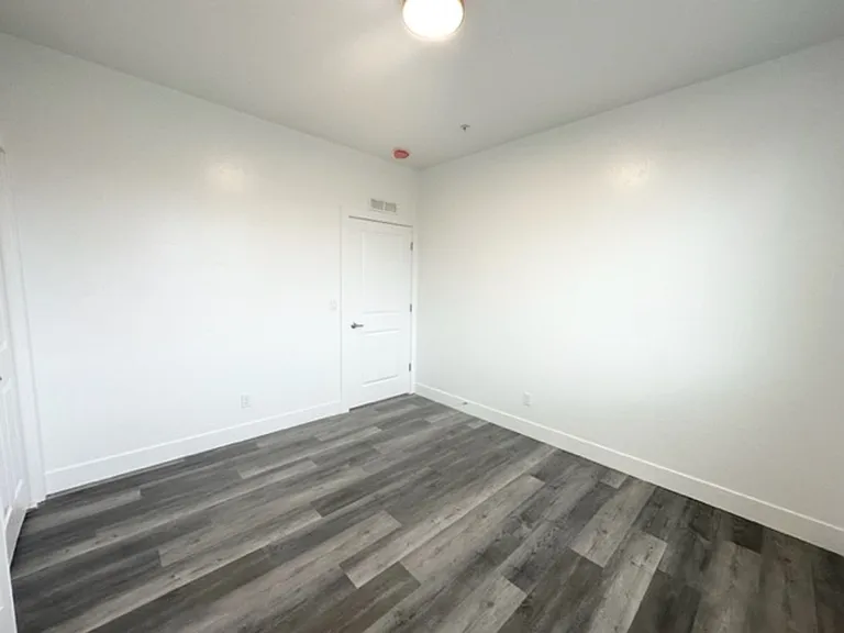 1553 Clear Creek — Photo 26