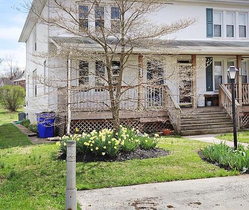 2nd image of 1094 Virginia Ave