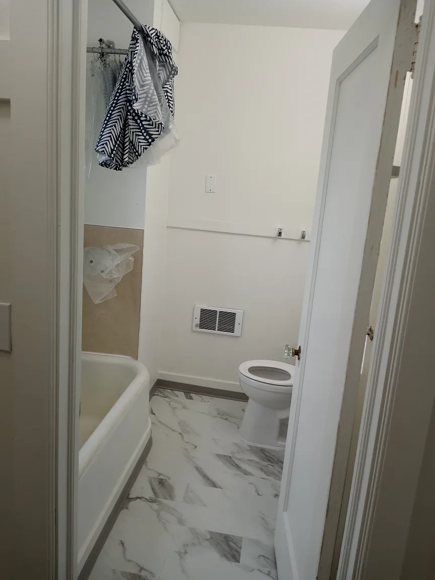 Studio, 373 sqft, $895 — Photo 4