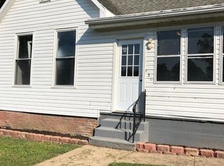131 Frisco St, Festus, MO 63028
