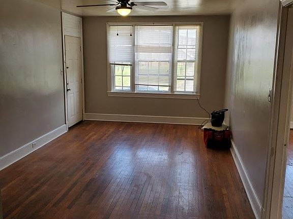 2nd image of 624 Holbrook Ave 5-apt 1