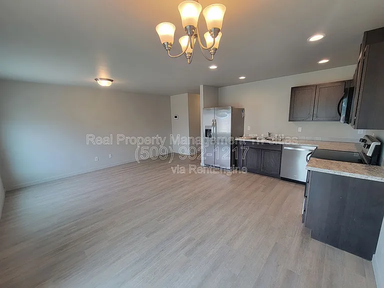 413 Whitefish Ln — Photo 7