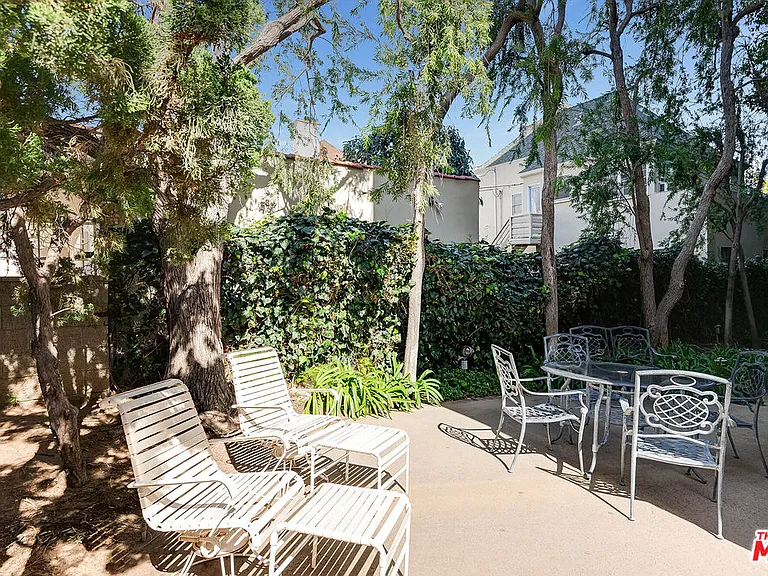 441 N Oakhurst Dr #203 — Photo 16
