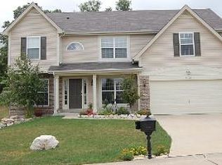 5392 Driftwood Dr, Imperial, MO 63052