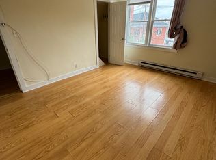 137 Quinnipiac St APT 3, Wallingford, CT 06492