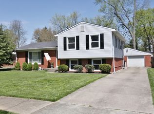 9305 Trentham Ln, Rolling Hills, KY 40242