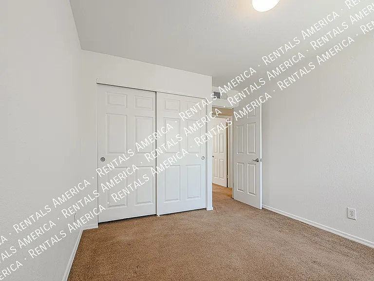 335 E Papago Dr — Photo 21