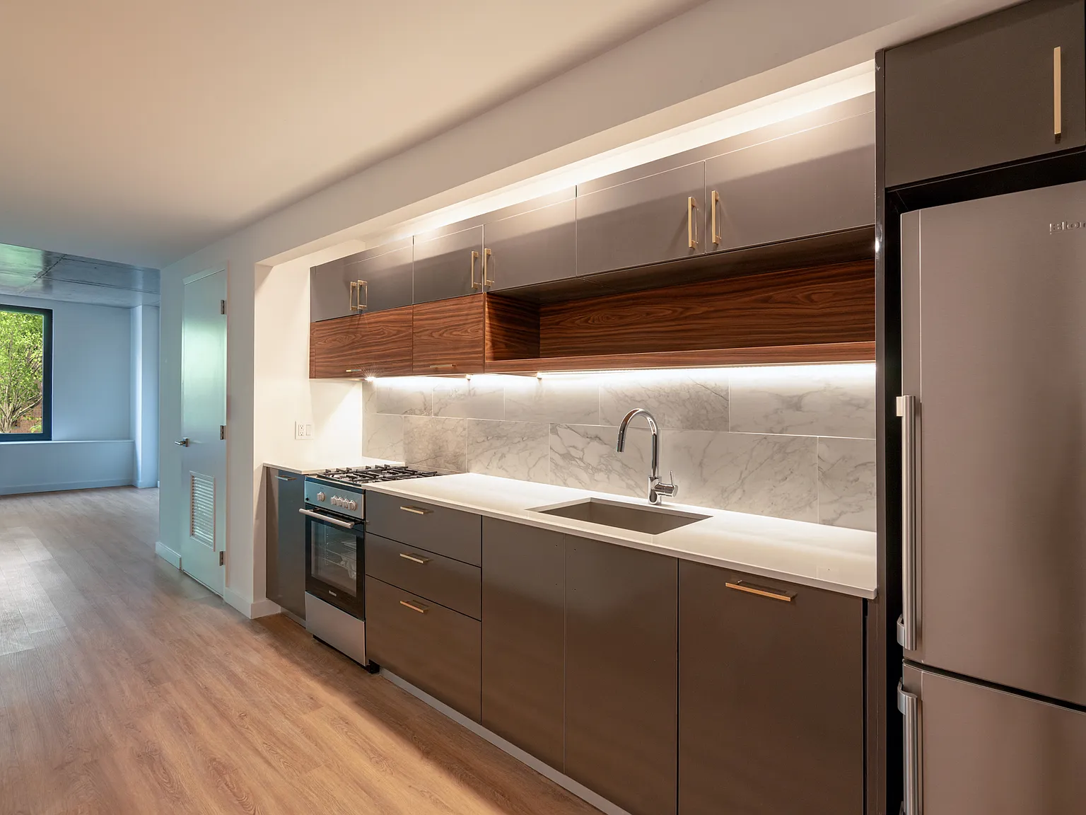222 Johnson Avenue — Photo 1