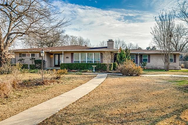 1st image of 11028 Erhard Dr