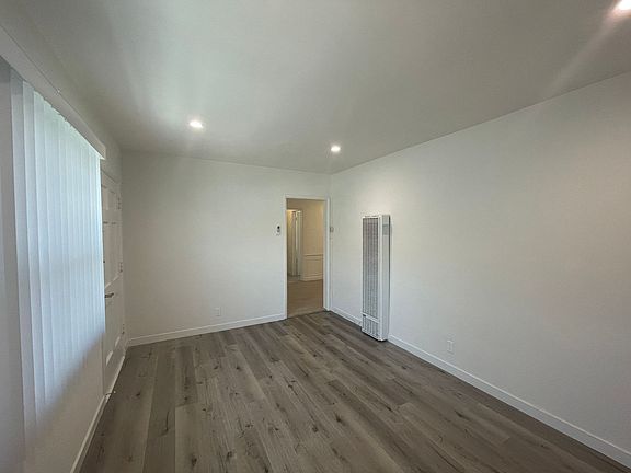 4th image of 430-434 E Cypress Ave #434-4305