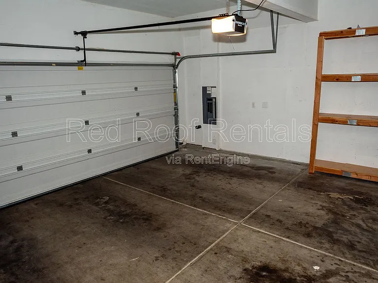 2530 193rd St E — Photo 28