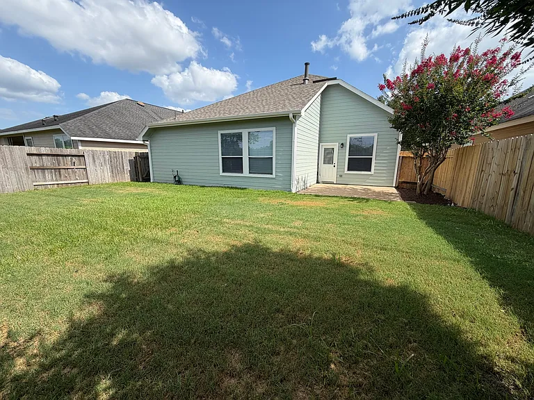12726 Benton Park Ln — Photo 9