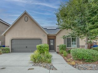 3328 N Carriage Ave, Fresno, CA 93727