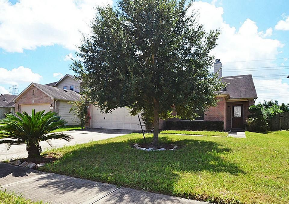 1st image of 16315 Crooked Arrow Dr