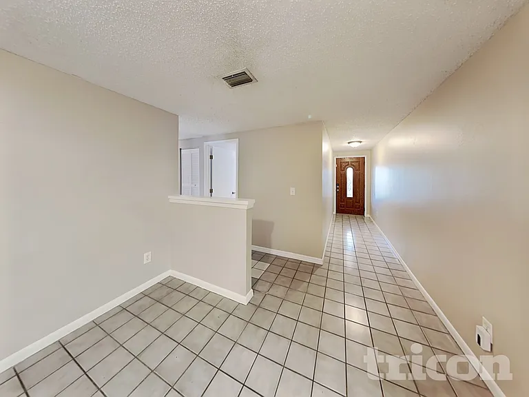 2814 Cedaridge Dr — Photo 4