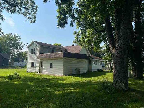 2107 N C St, Elwood, IN 46036