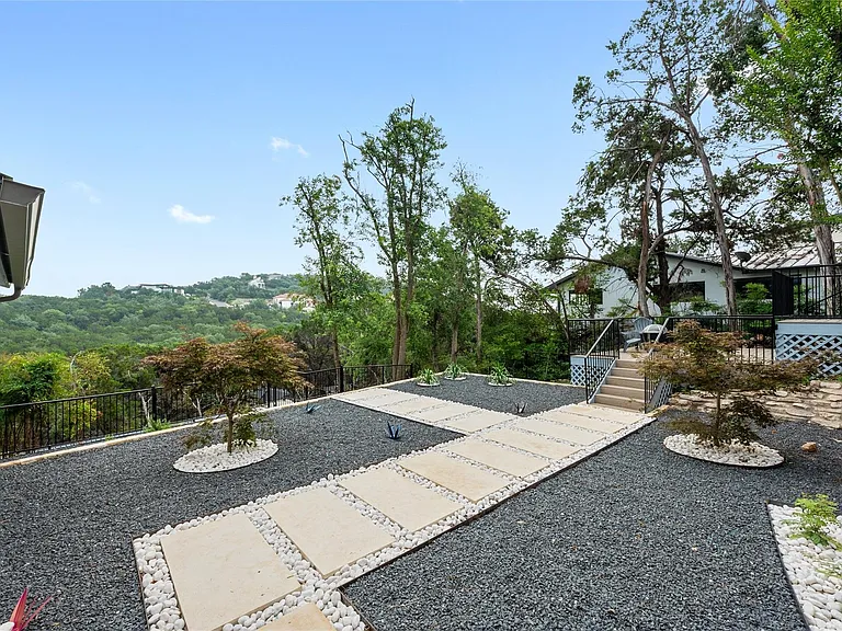 2711 Trail Of Madrones St — Photo 25