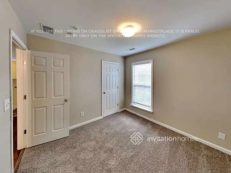 320 Balaban Cir — Photo 13