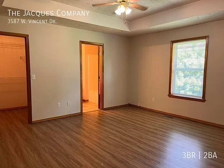3587 W Vincent Dr — Photo 10