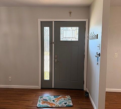 2nd image of 2310 Lake St