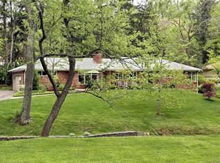 189 Country Club Rd, Asheville, NC 28804